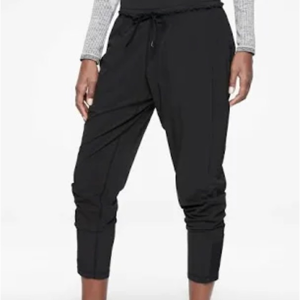 NWT Athleta Women's Spar Black Pants size medium
